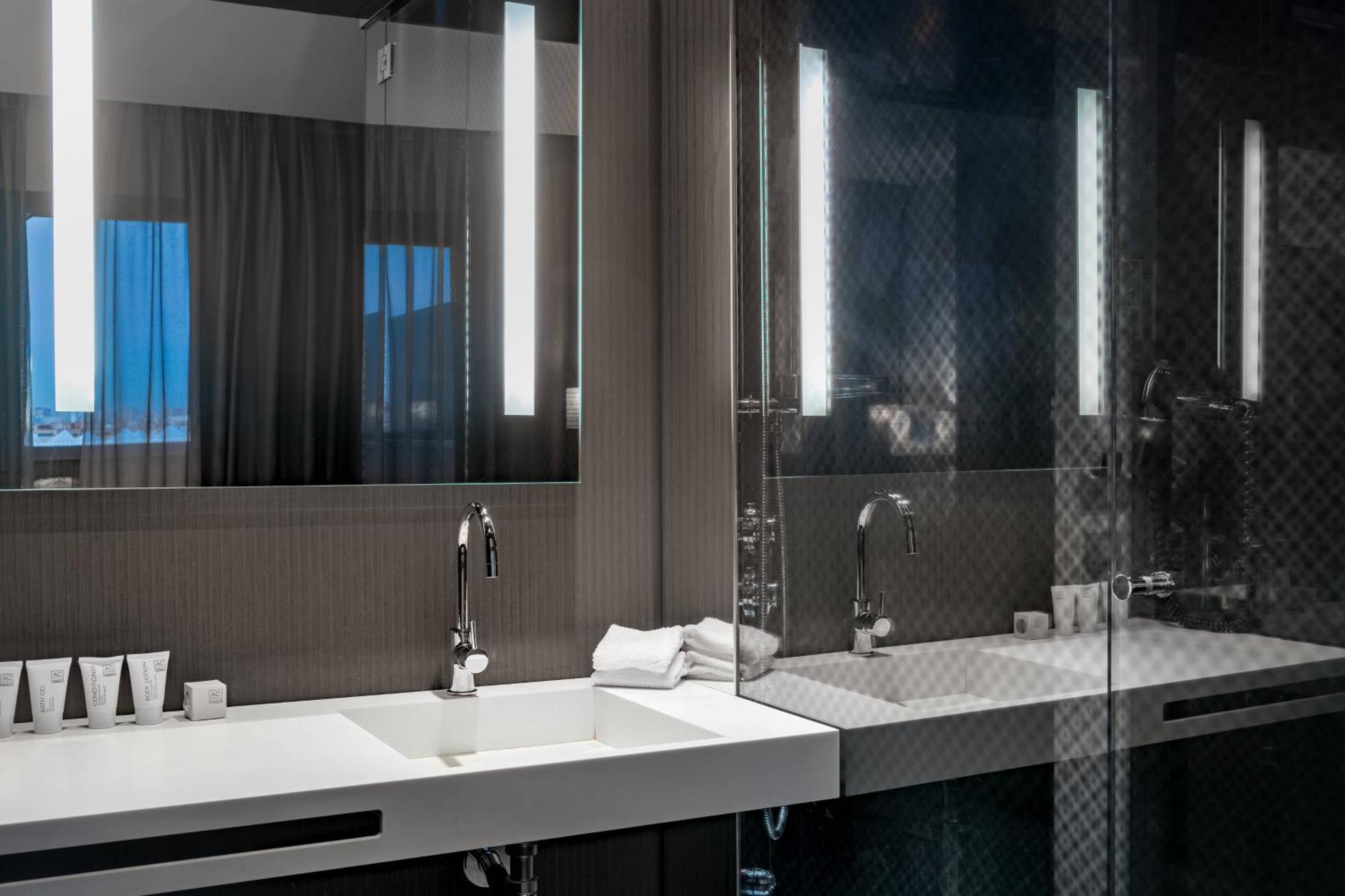 Ac Hotel Atocha By Marriott Madrid Eksteriør bilde